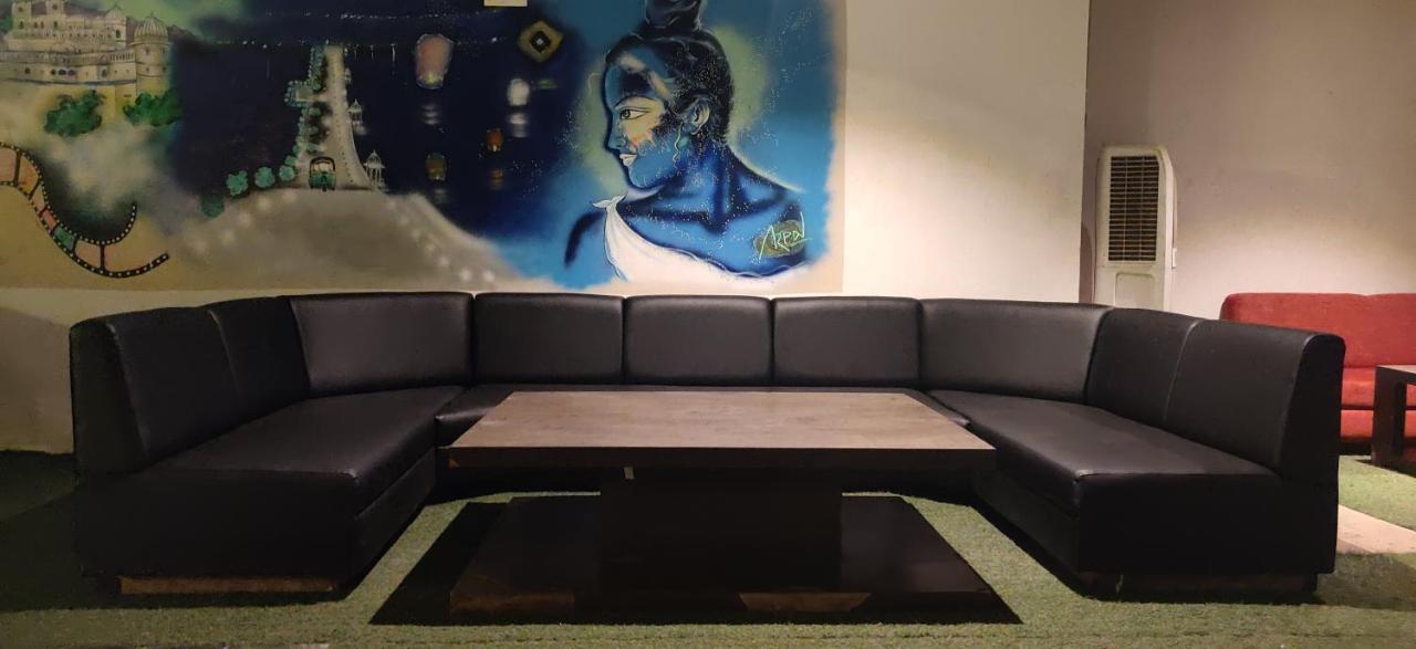 Hotel Vip Ουνταϊπούρ Εξωτερικό φωτογραφία