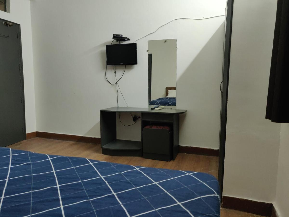 Hotel Vip Ουνταϊπούρ Εξωτερικό φωτογραφία