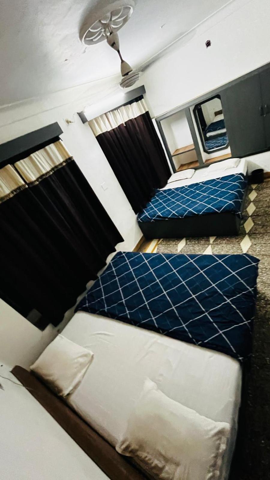 Hotel Vip Ουνταϊπούρ Εξωτερικό φωτογραφία